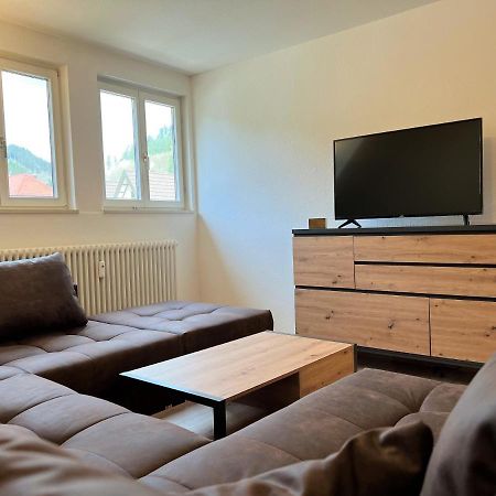Ferienwohnung Kinzigblick - Balkon - Fuer Kinder - Mit Bettwaesche & Handtuecher 스첸켄젤 외부 사진